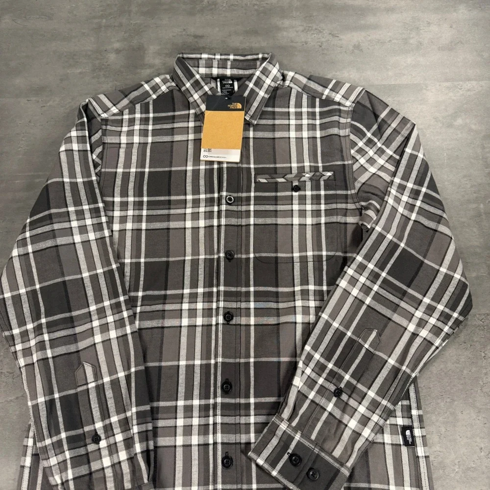 The North Face Junction Woven Shirt Mens S Grey Plaid Long Sleeve Button Up $95